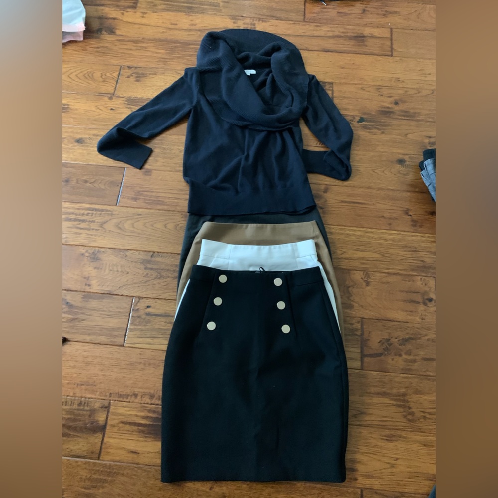 Joseph A. Cowl neck black sweater size S